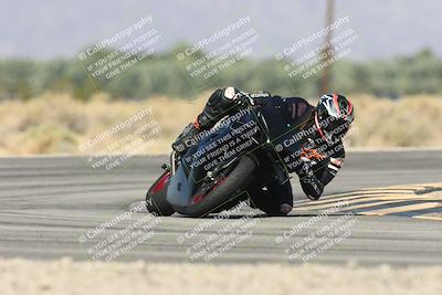 media/Oct-13-2025-Moto Forza (Mon) [[a66d839500]]/2-A Group/Session 3 (Turn 16)/